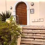 Gioiello Deco Nel Centro Storico